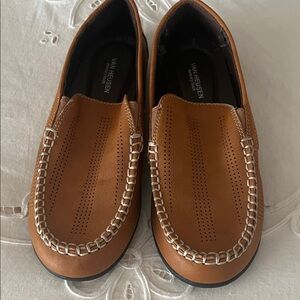 Van Heusen Women's Brown Slip-On Loafers